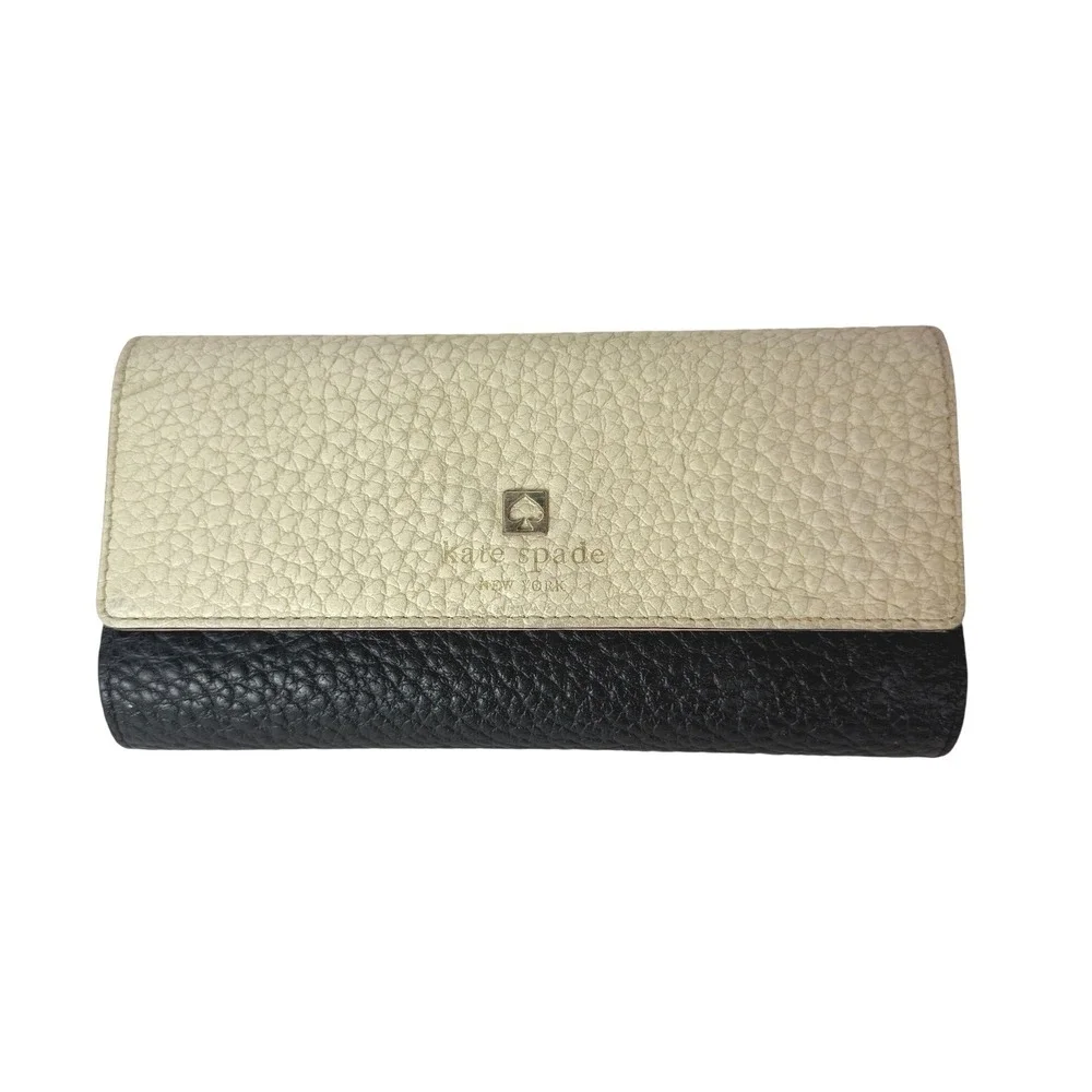 Kate Spade New York Pebbled Leather Trifold Wallet Cream Black Colorblock